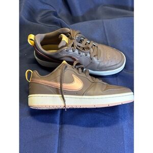 Nike Court Borough Low 2 SE BQ5448 200 Brown Pink Sz 7Y/W8.5